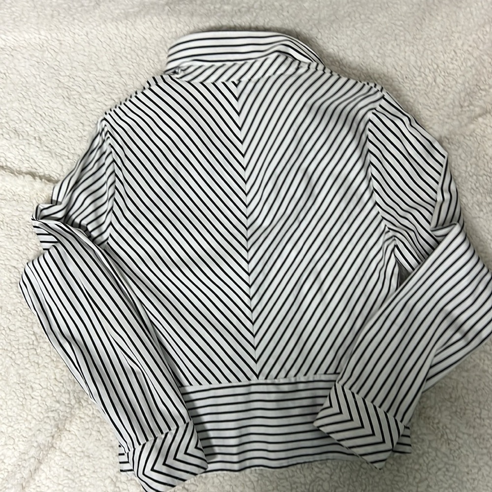 Jones New York Black & White Striped Zip Blouse | Timeless Career Chic | Bundle💸 - Picture 7 of 11